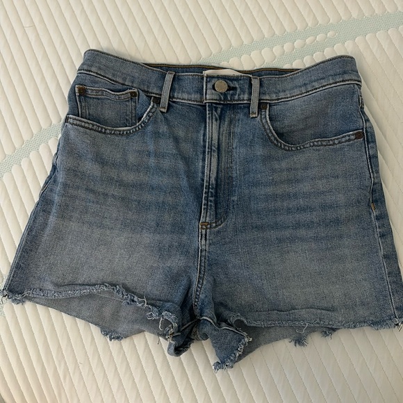 Denim Forum high waisted jean shorts - Picture 1 of 4